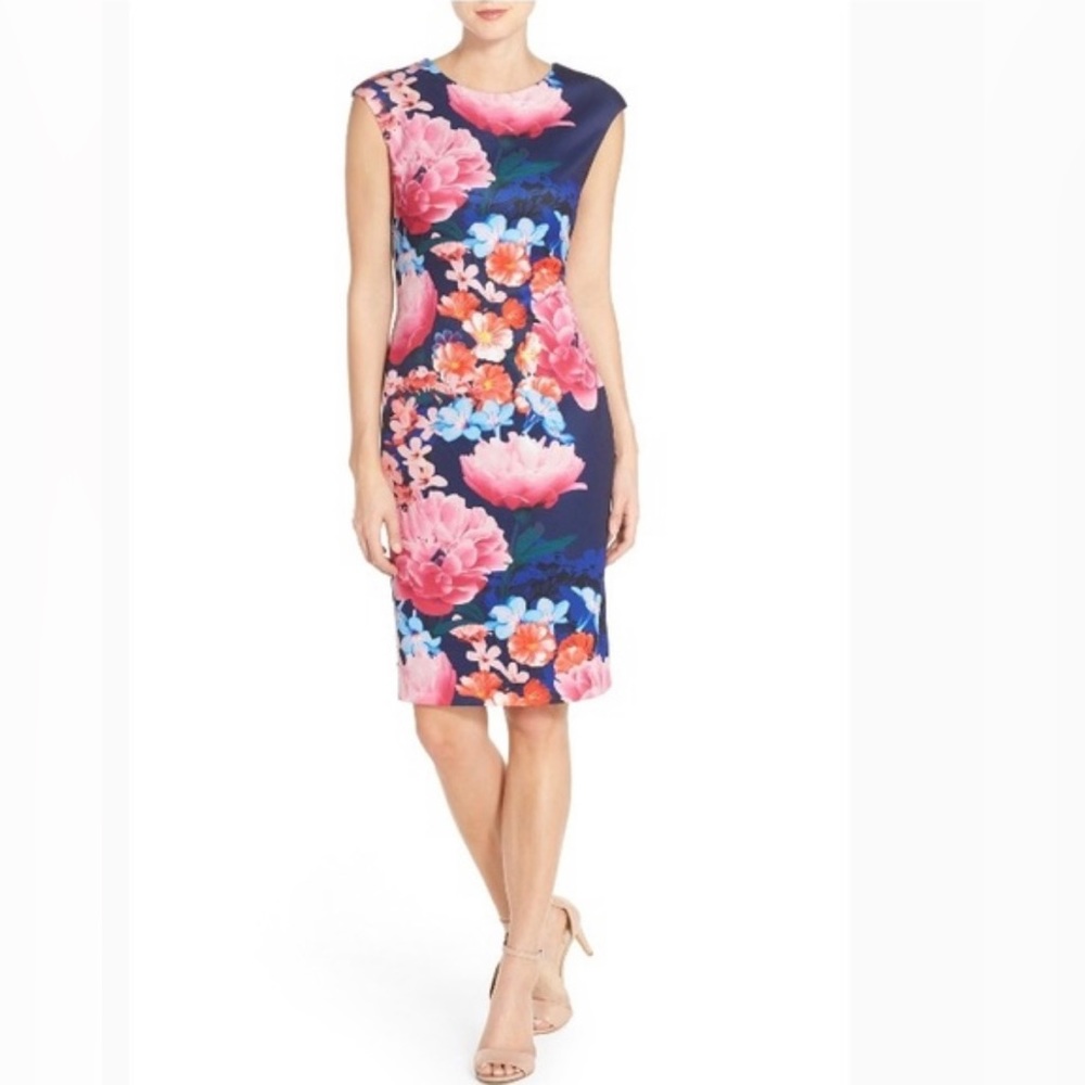 VINCE CAMUTO 💙 Sz. 8 floral bodycon scuba dress